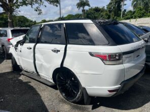 LAND ROVER RANGE ROVER 2016 #IIT.8-3484  SIN PAPELES, COMPLETO SOLO PARA PIEZAS