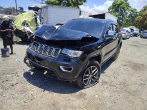JEEP GRAND CHEROKEE LIMITED 2018 #EIT.8-9608