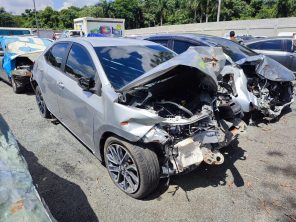 TOYOTA COROLLA 2015 #PAA.8-2984