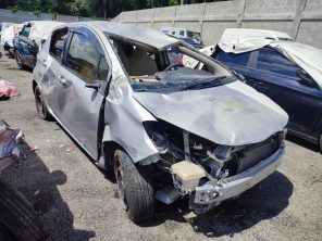 TOYOTA VITZ 2012 #HEA.8-8418