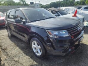 FORD EXPLORER  EX 2019 #TTA.8-2327