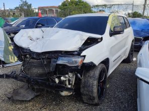 JEEP GRAND CHEROKEE SRT 4X4 2017 #UNT.8-8900