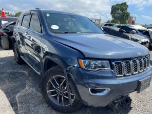 JEEP GRAND CHEROKEE LIMTIED 2019 #UIA.8-7482