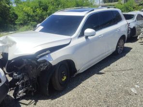 VOLVO XC90 MOMENTUM 2016 #ONT.8-0059