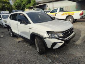 VOLKSWAGEN TAOS 2022 #UIA.8-3257