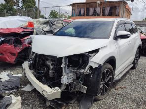 TOYOTA HIGHLANDER LIMITED 2016 #NAA.8-7862
