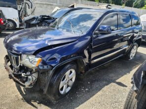 JEEP GRAND CHEROKEE 2011 #INT.8-3289