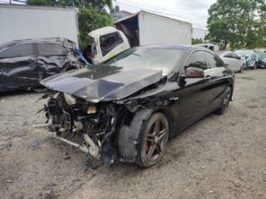 MERCEDES BENZ CLA180 2016 #EIA.8-1454