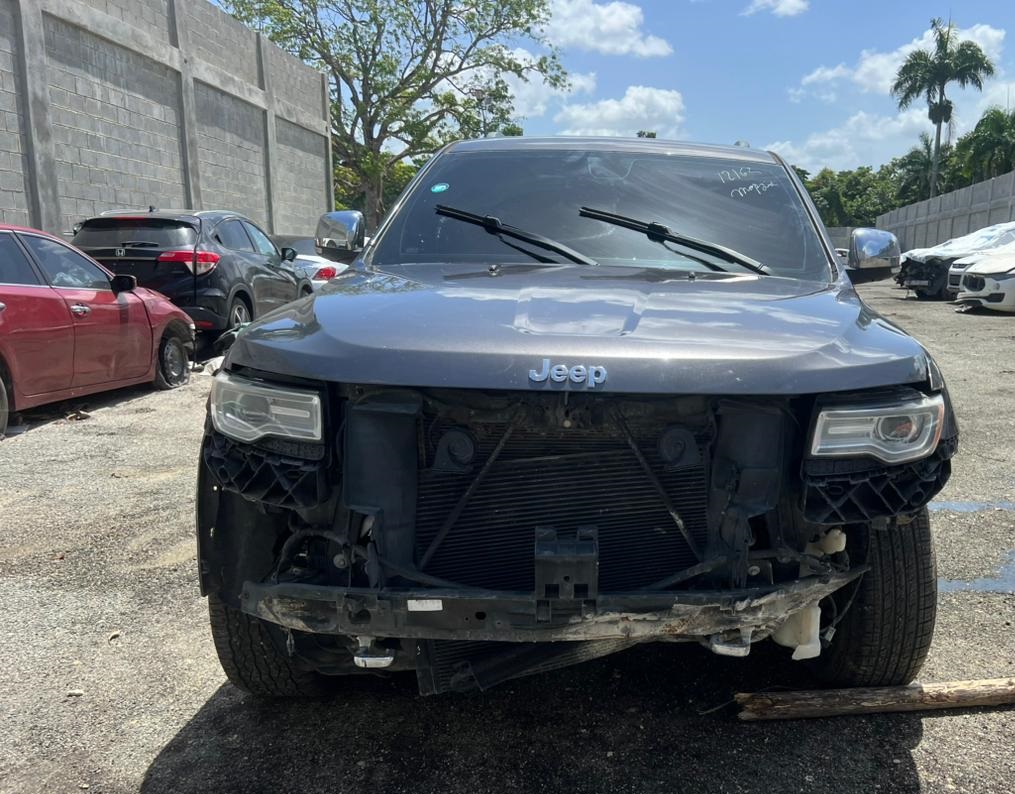 JEEP GRAND CHEROKEE OVERLAND 2015 #ONT.8-9771