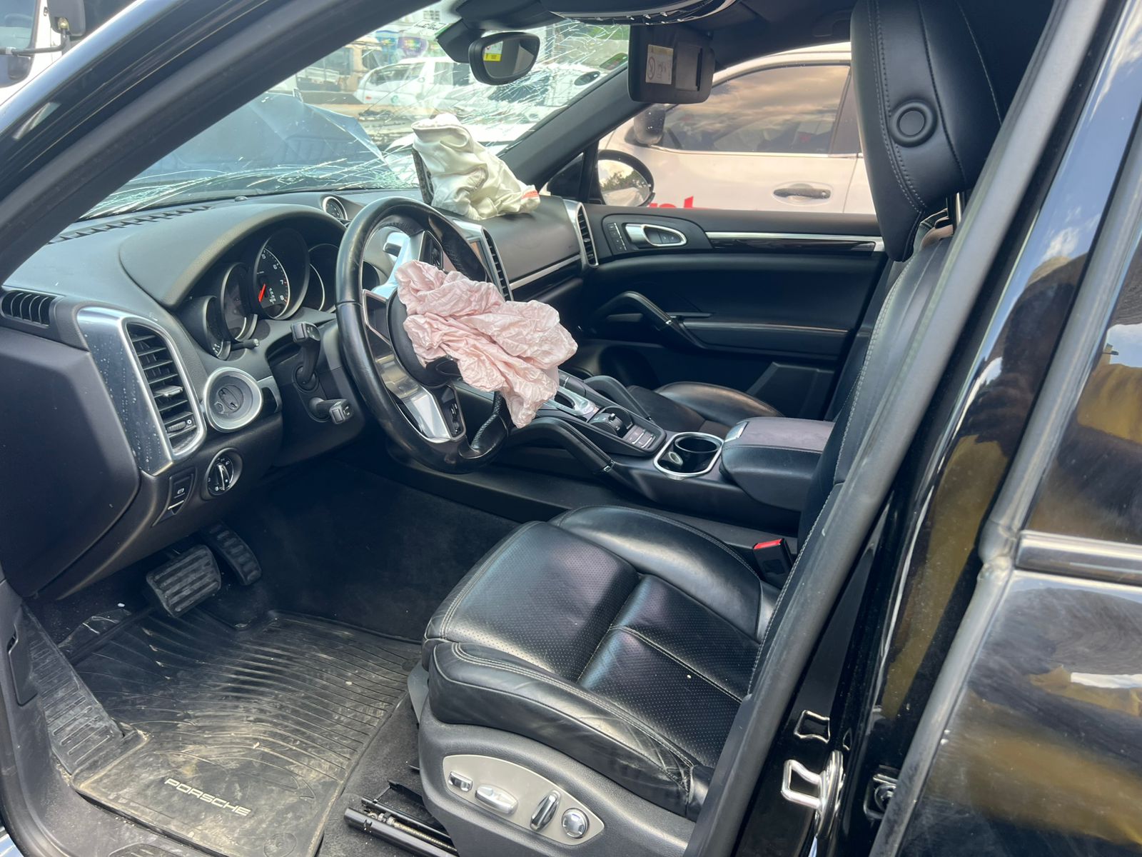 PORSCHE CAYENNE PLATINUM 2018 🔑#HAIT.8-2244 - Imagen 3