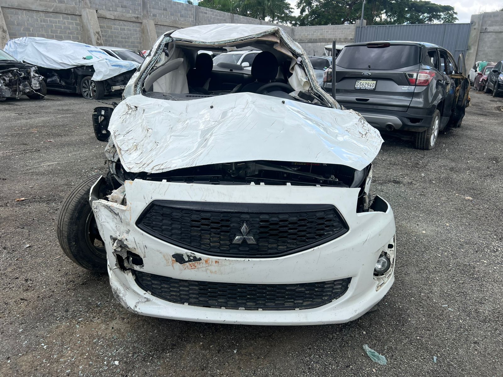 MITSUBISHI MIRAGE 2020 #NT.8-6852 SIN PAPELES, COMPLETO SOLO PARA PIEZAS