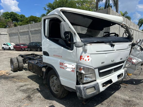 MITSUBISHI CANTER 2020 #SAA.8-0211