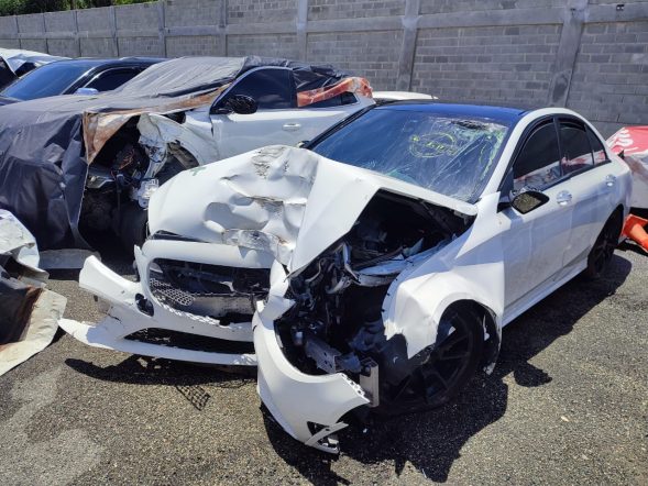 MERCEDES BENZ C300 2019 #NIT.8-9676 - Imagen 4