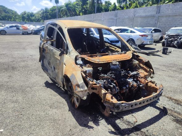 FORD ESCAPE 2017 #TA.8-2940 SIN PAPELES, COMPLETO SOLO PARA PIEZAS - Imagen 4