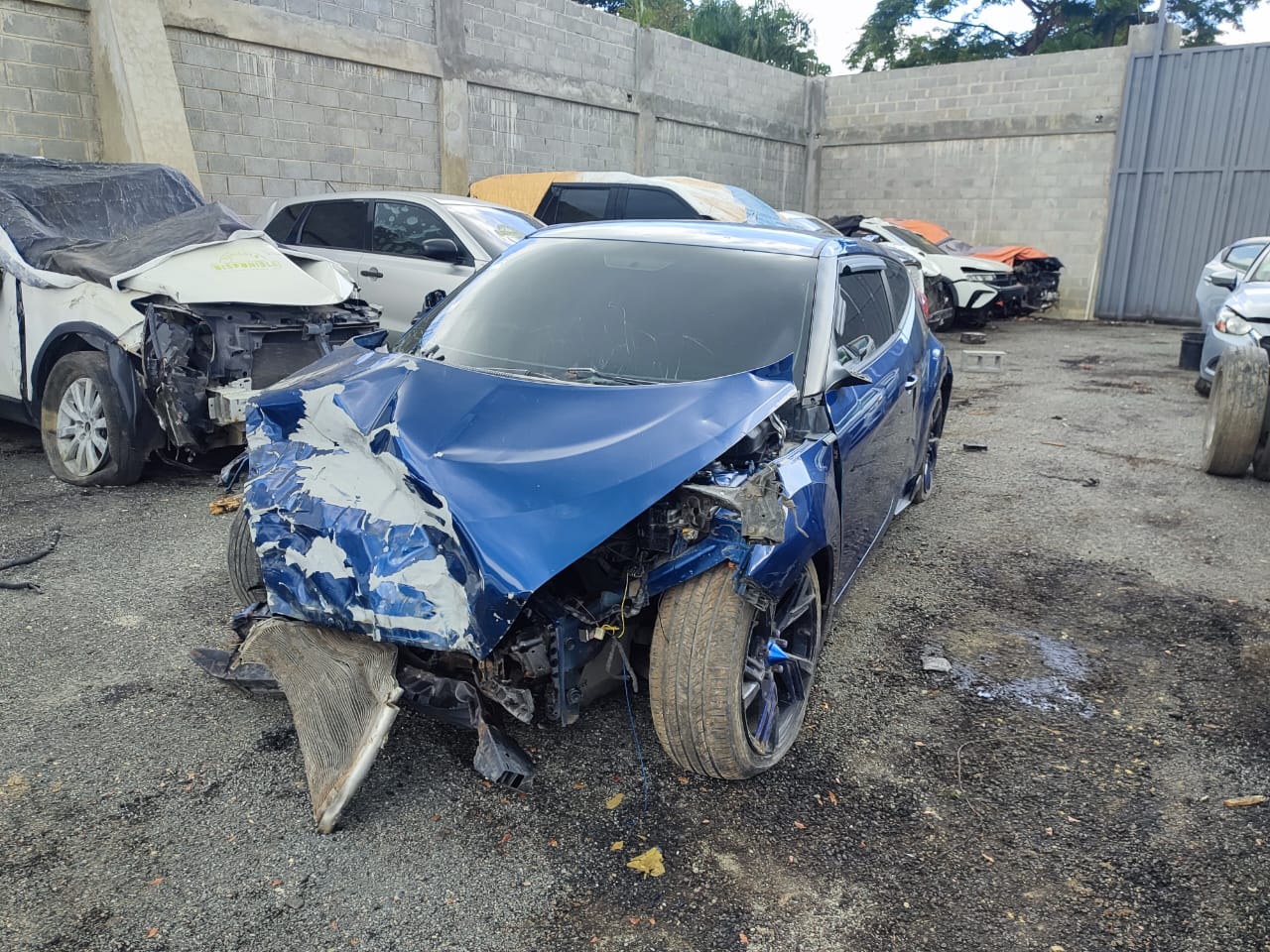 HYUNDAI VELOSTER 2015 #IAA.8-1887 - Imagen 3