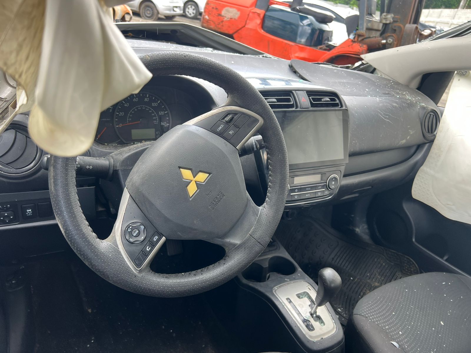 MITSUBISHI MIRAGE 2020 #NT.8-6852 SIN PAPELES, COMPLETO SOLO PARA PIEZAS - Imagen 9