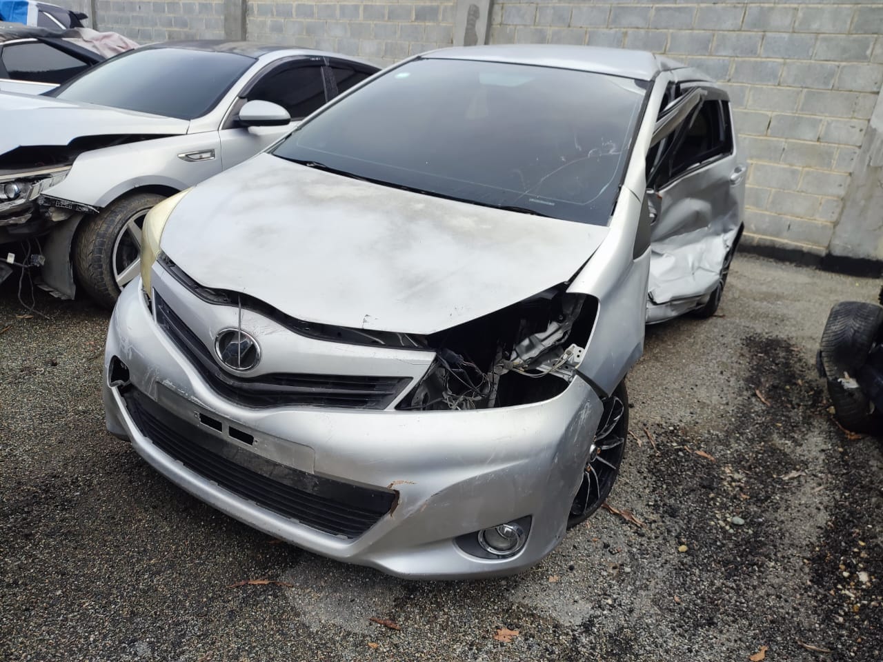 TOYOTA VITZ 2012 #HTA.8-2793 - Imagen 3
