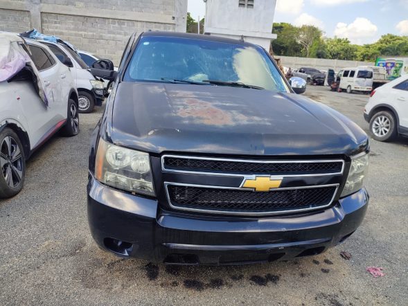 CHEVROLET SUBURBAN 2011 #INT.8-7517