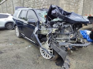 CADILLAC ESCALADE 2024 #OTA.8-3258 SIN PAPELES, COMPLETO SOLO PARA PIEZAS