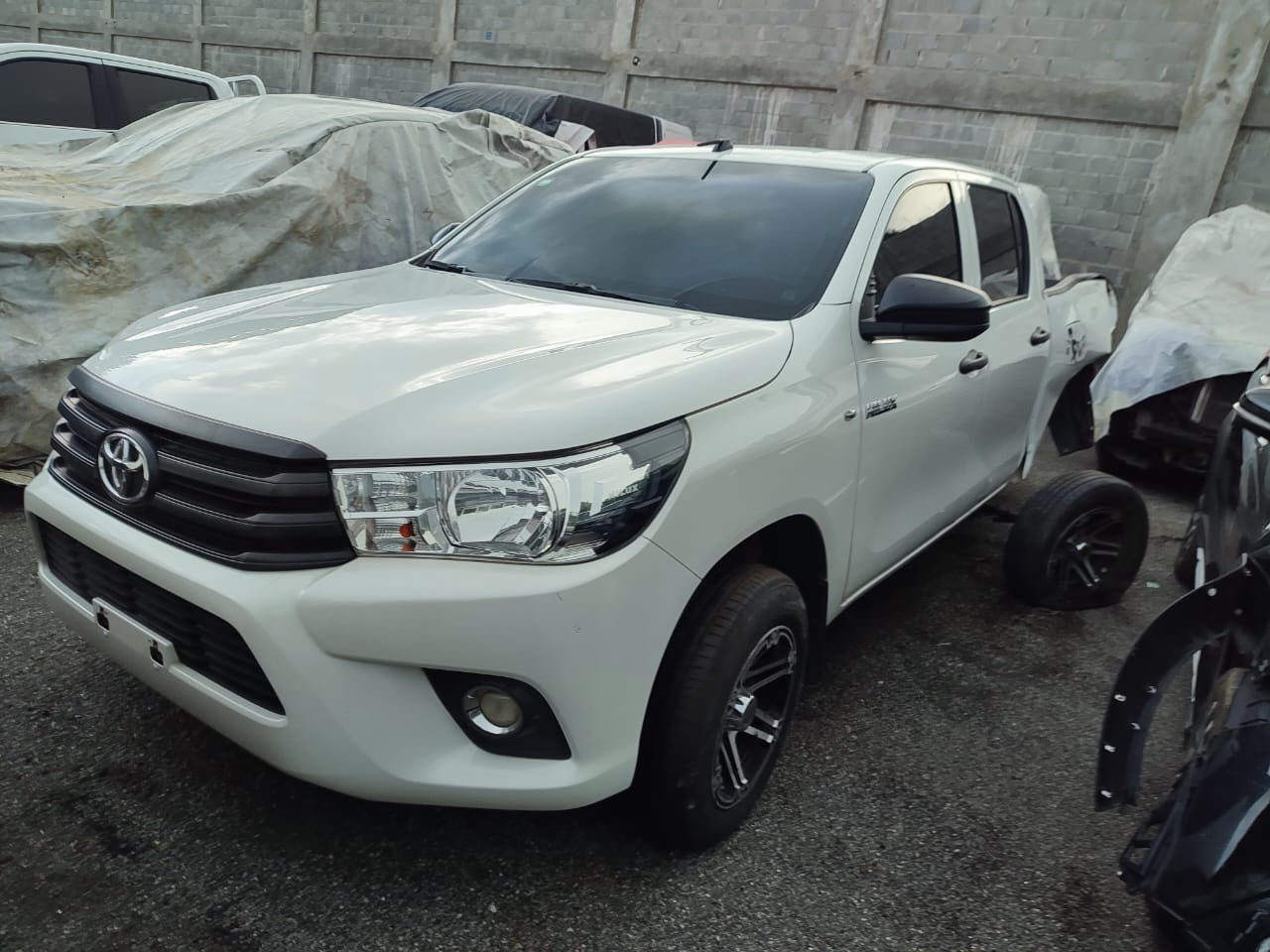 TOYOTA HILUX 2022  🔑 #HIAA.8-6521 - Imagen 2
