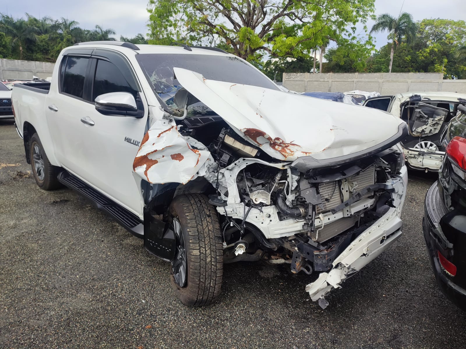 TOYOTA HILUX 2023 #IAAA.8-3328 - Imagen 5