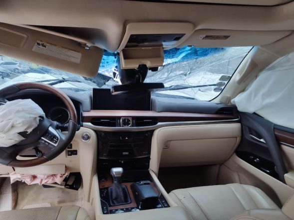 LEXUS LX570 2017 #HNAA.8-6669 - Imagen 6