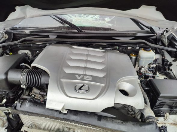 LEXUS LX570 2017 #HNAA.8-6669 - Imagen 8