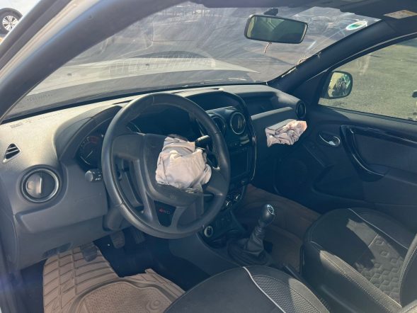 RENAULT OROCH 2022 #ONT.8-5924 - Imagen 3