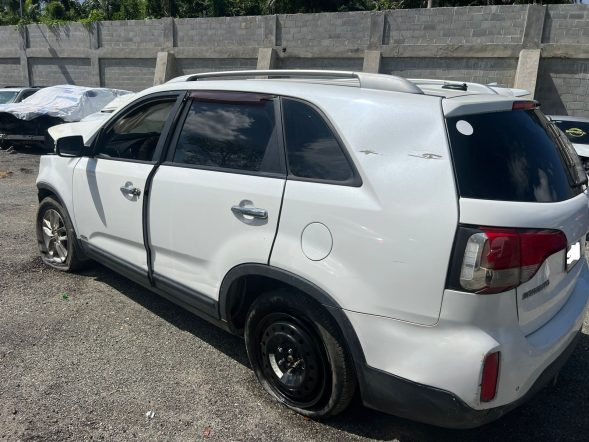 KIA SORENTO 2014 #IEA.8-6816 - Imagen 9