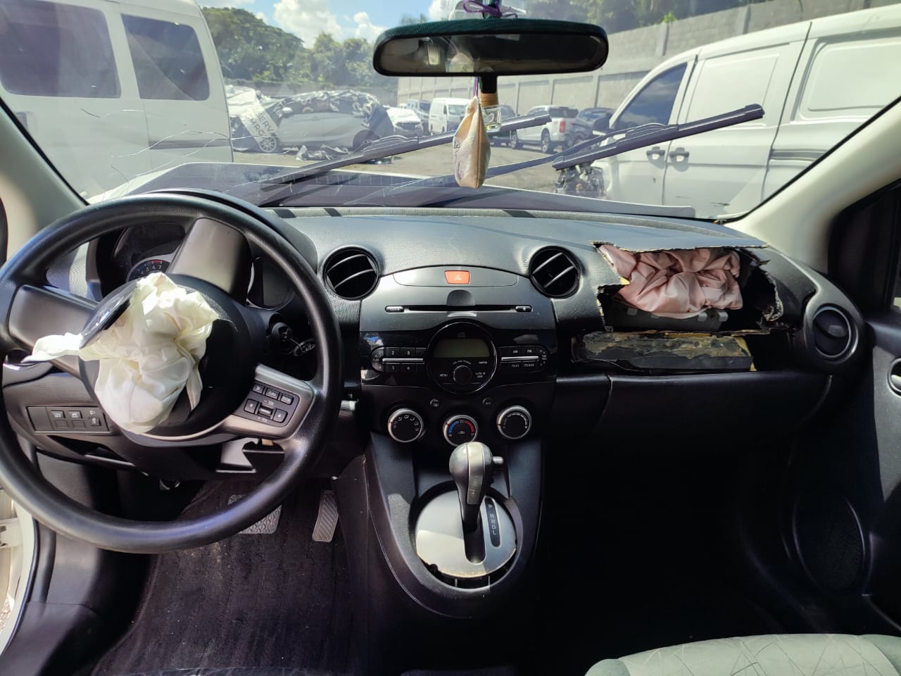 MAZDA DEMIO 2015 #IOA.8-1901 - Imagen 8