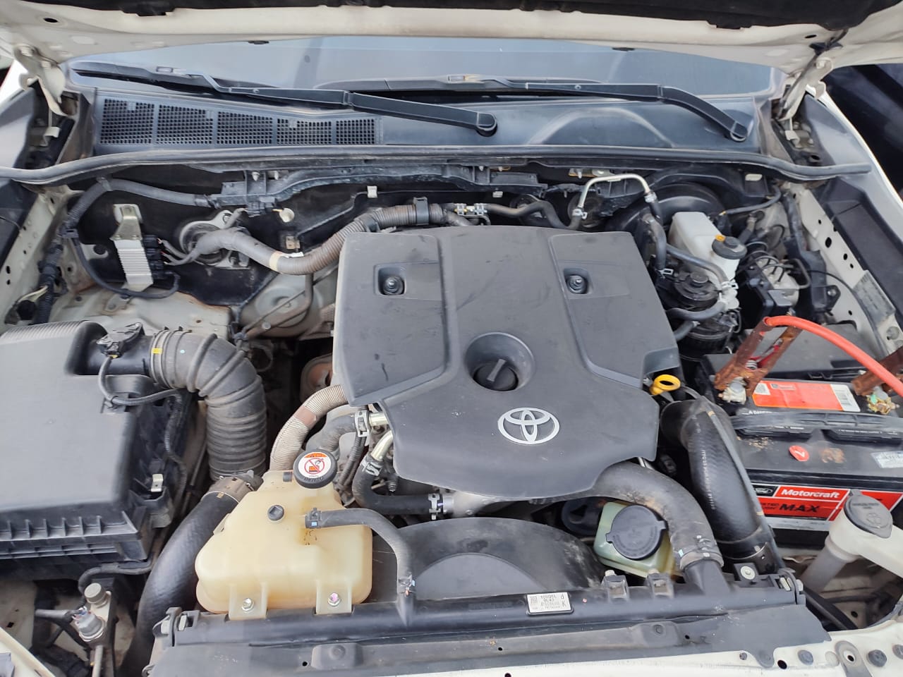 TOYOTA HILUX 2022  🔑 #HIAA.8-6521 - Imagen 7