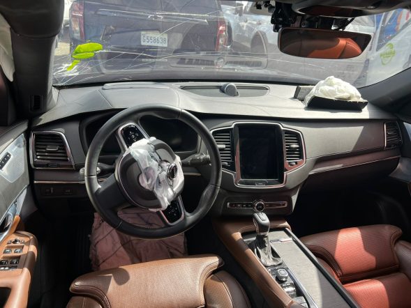VOLVO XC90 T6 INSCRIPCION 2021 #HUAA.8-8668 - Imagen 6