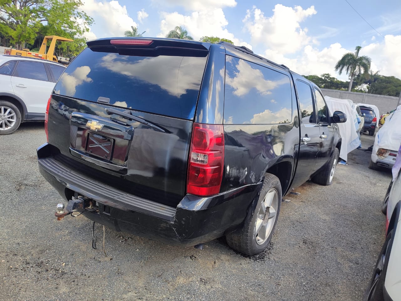 CHEVROLET SUBURBAN 2011 #INT.8-7517 - Imagen 6