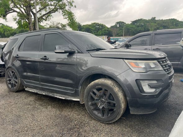 FORD EXPLORER SPORT 4X4 #PSA.8-0254 - Imagen 6
