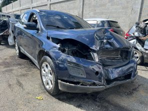 VOLVO XC60 2012 #INT.8-6685