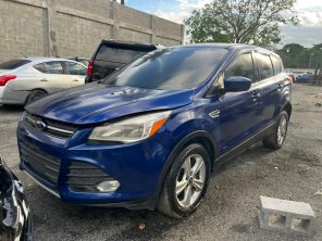 FORD ESCAPE 2013 #HNT.8-9822