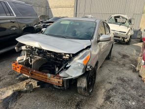 NISSAN VERSA 2019 #ITA.8-6981