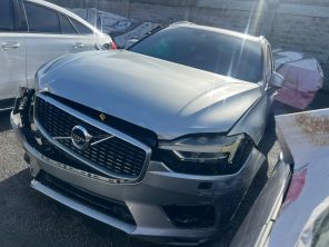 VOLVO XC60 2018 #NAA.8-6090
