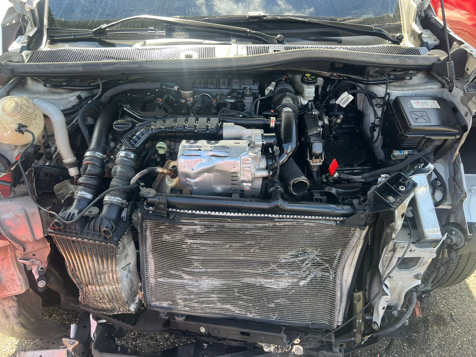 PEUGEOT 2008 2022 #ETA.8-0102 - Imagen 7