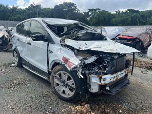 FORD ESCAPE 2016 #NT.8-4890