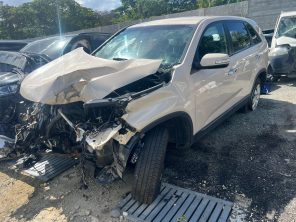 KIA SORENTO 2012 #HTA.8-2640