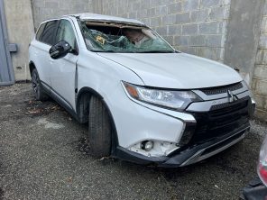 MITSUBISHI OUTLANDER 2020 #PTA.8-2275