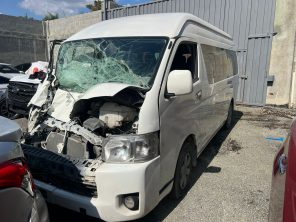 TOYOTA HIACE TECHO ALTO 2019 #HOAA.8-4911