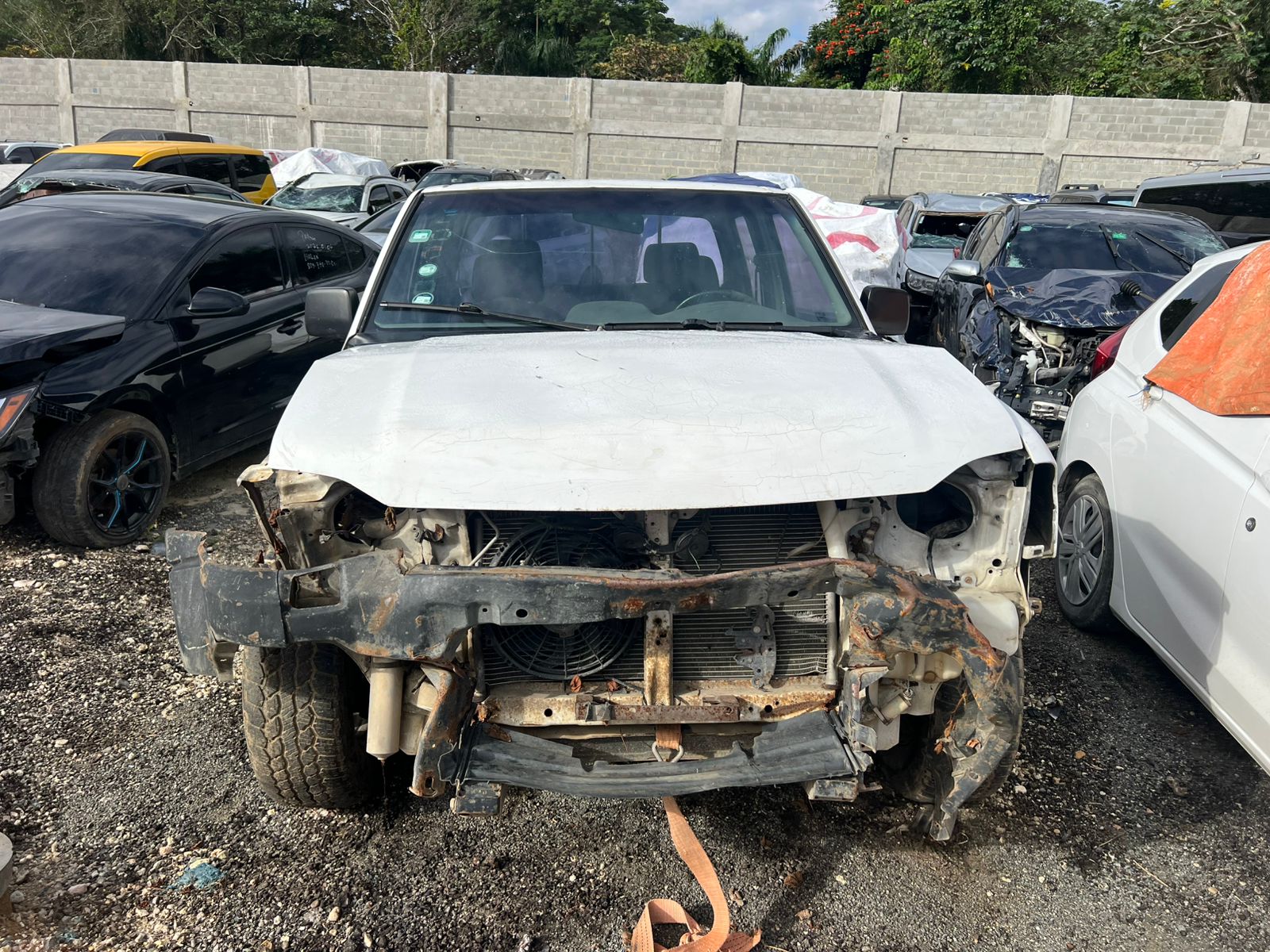 NISSAN FRONTIER 2012 #EAA.8-6186 - Imagen 7