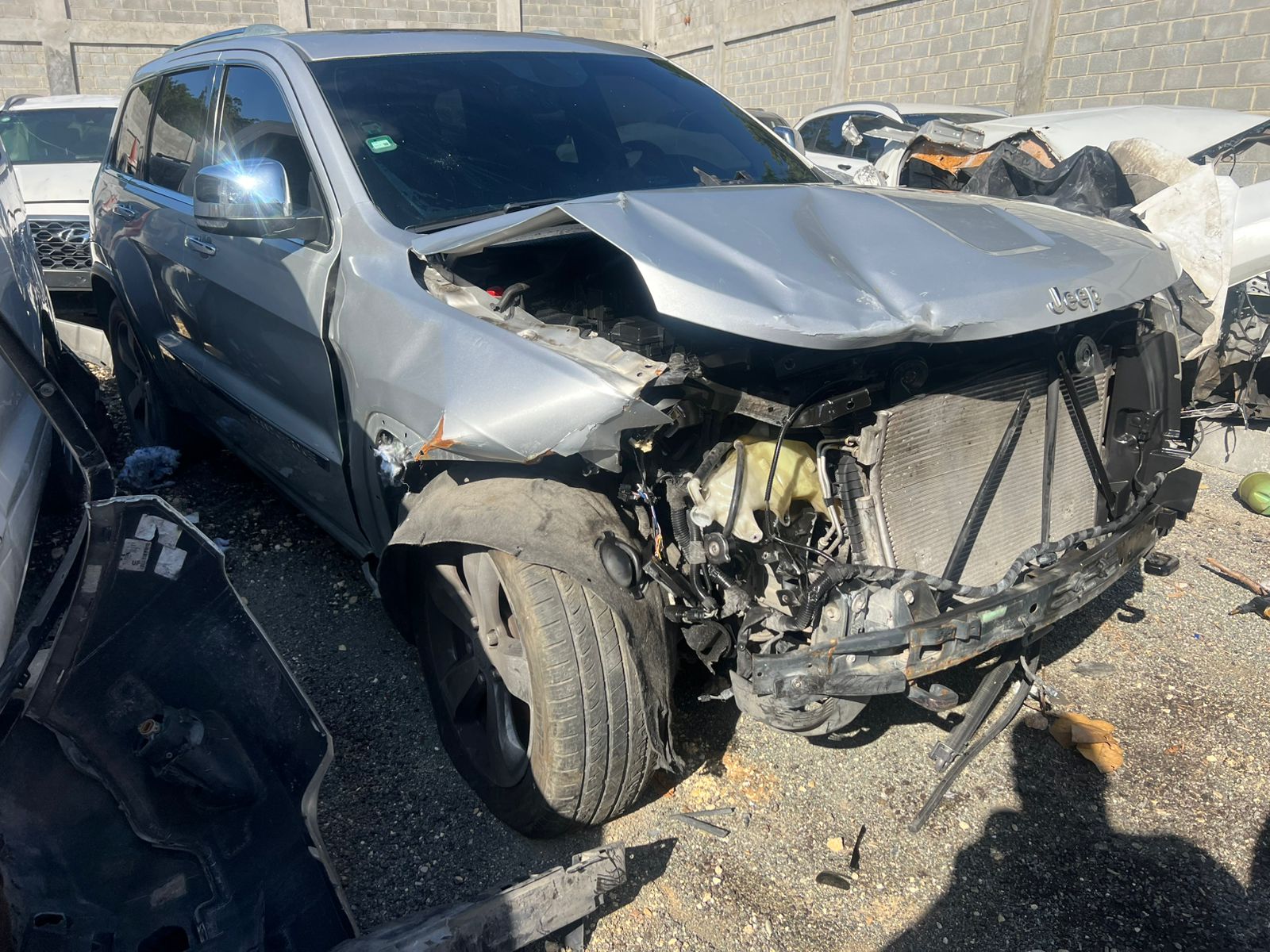 JEEP GRAND CHEROKEE 2011 #INT.8-5138 - Imagen 3