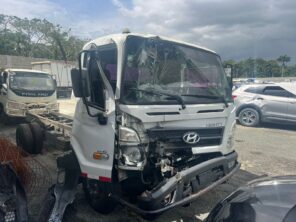 HYUNDAI EX 2021 #UAA.8-3621