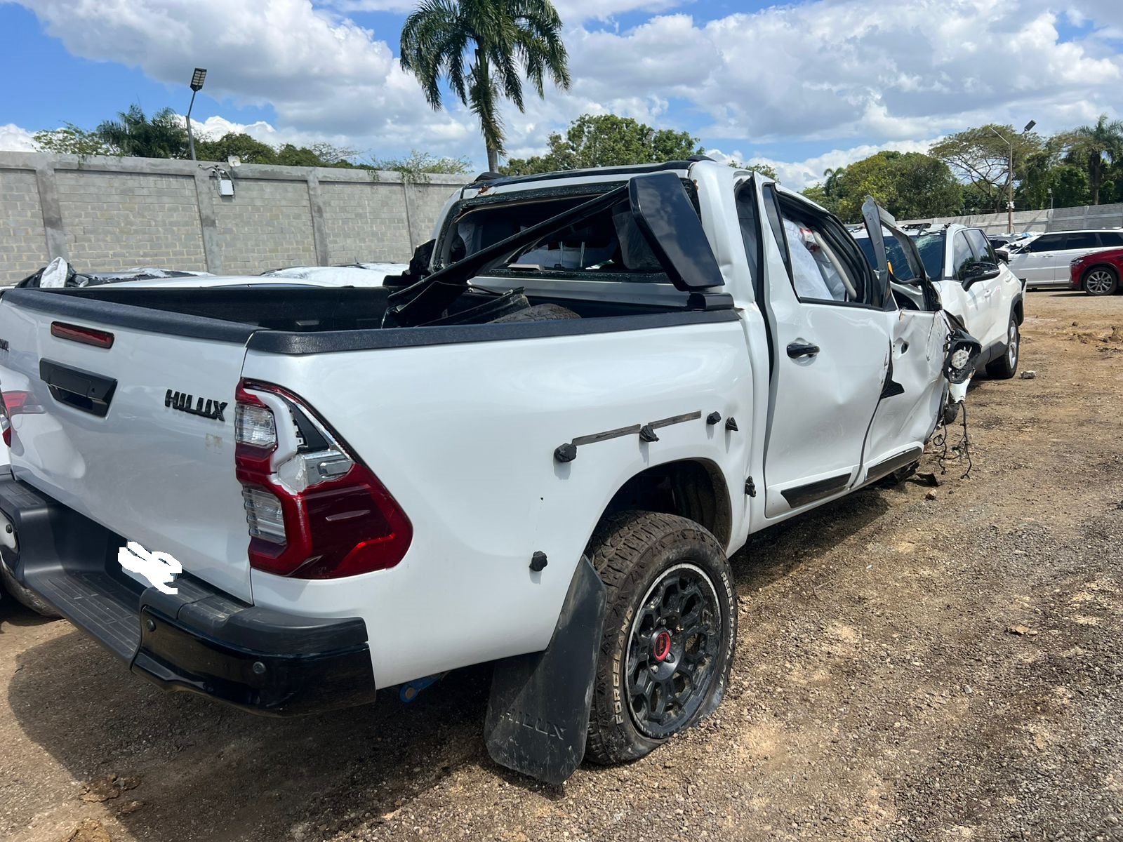 TOYOTA HILUX 2025 #HHAA.8-3111 - Imagen 4