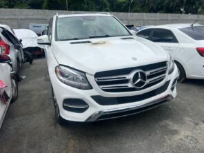MERCEDES BENZ GLE350 2016 #EAA.8-2188