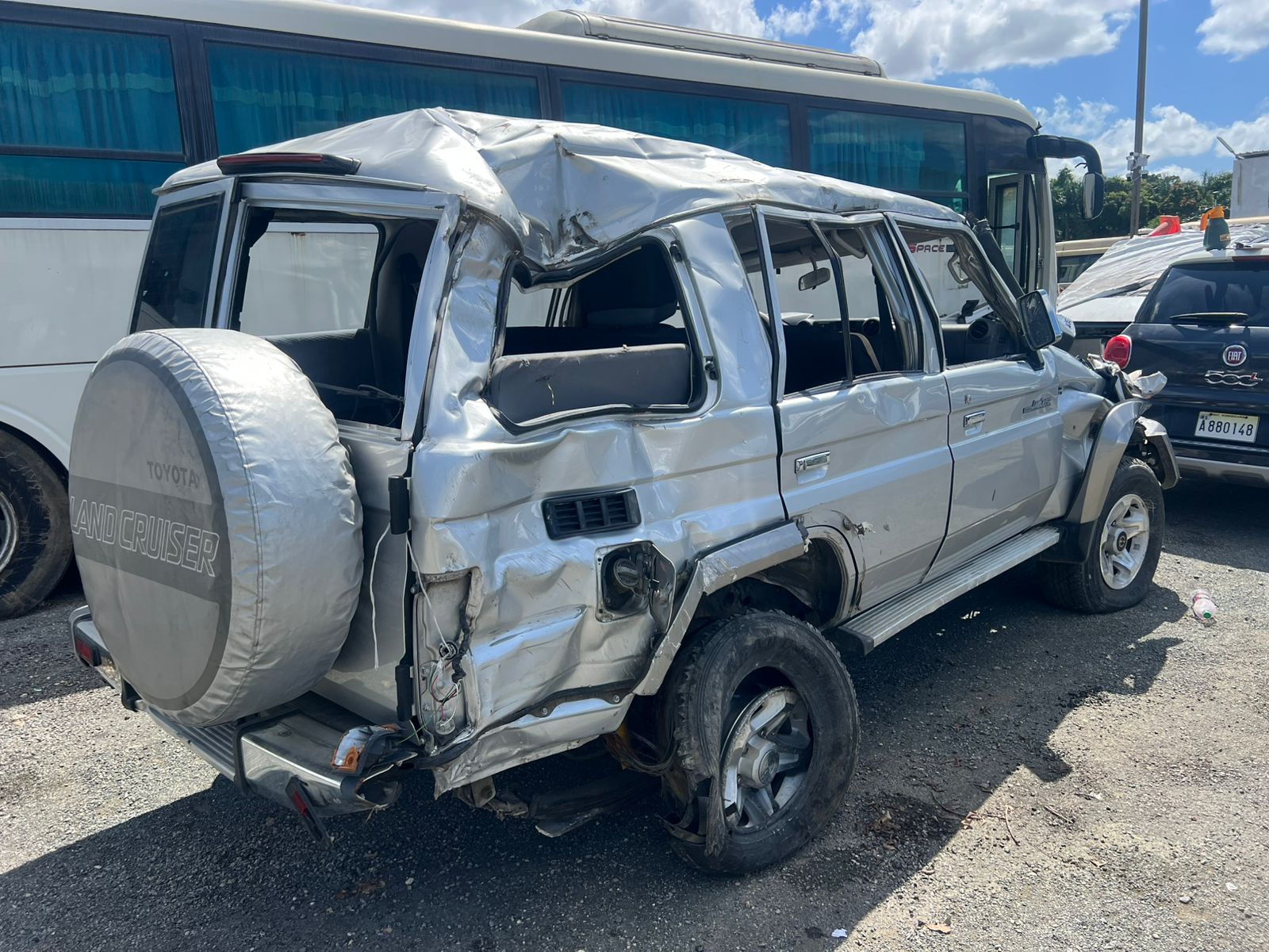 TOYOTA LAND CRUISER LX SERIE 70 AÑO 2018 #UTA - Imagen 4