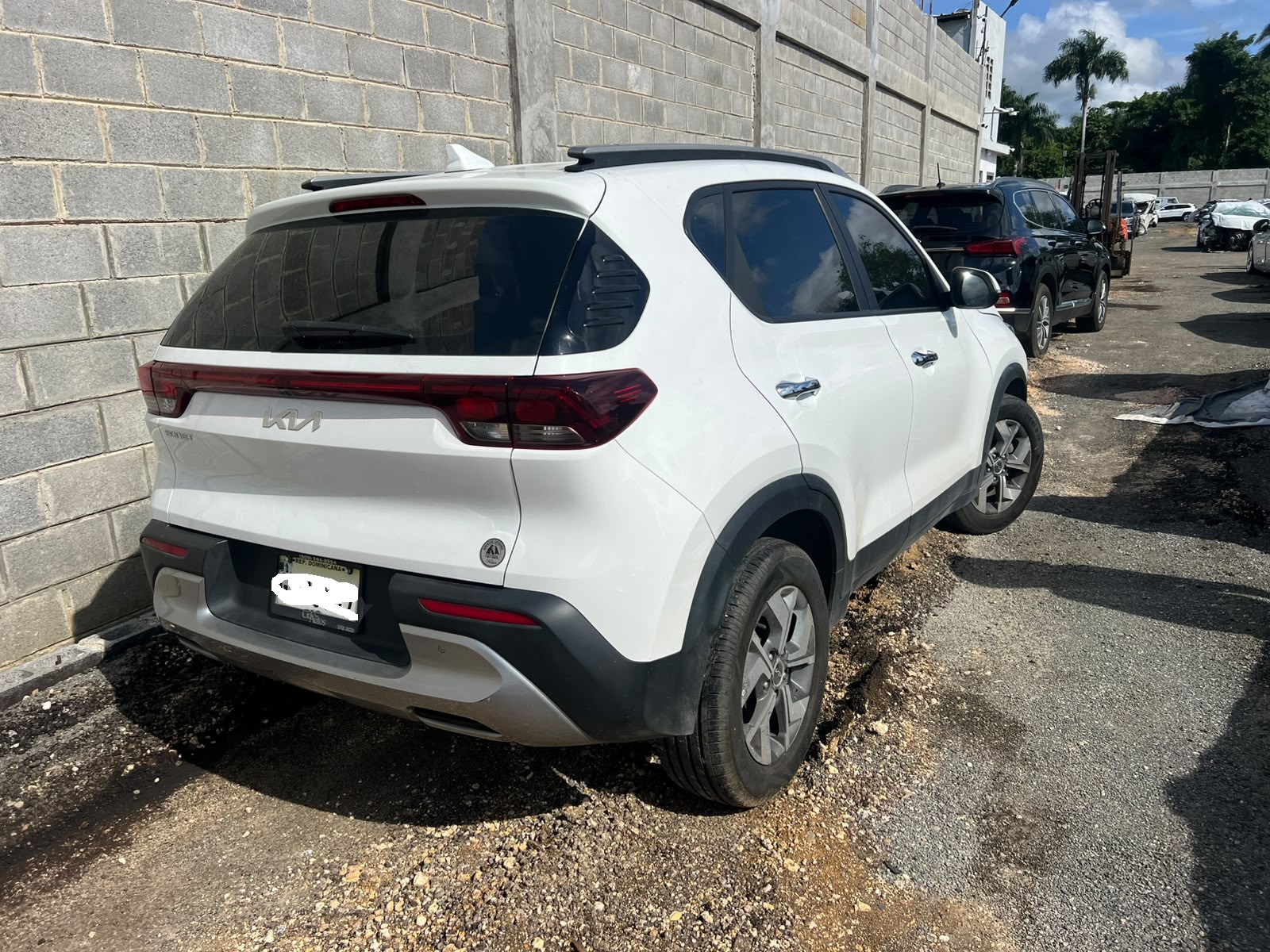 KIA SONET 2023 🔑#UNT.8-0597 AHOGADO - Imagen 5